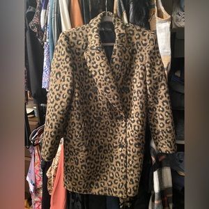 LEOPARD COAT *NEW* W/O TAGS